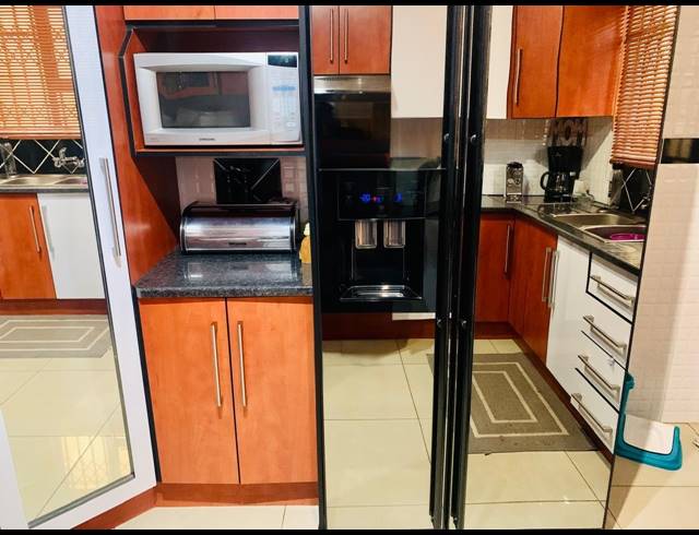 3 BEDROOM HOUSE FOR SALE IN VANDERBIJLPARK CE 4